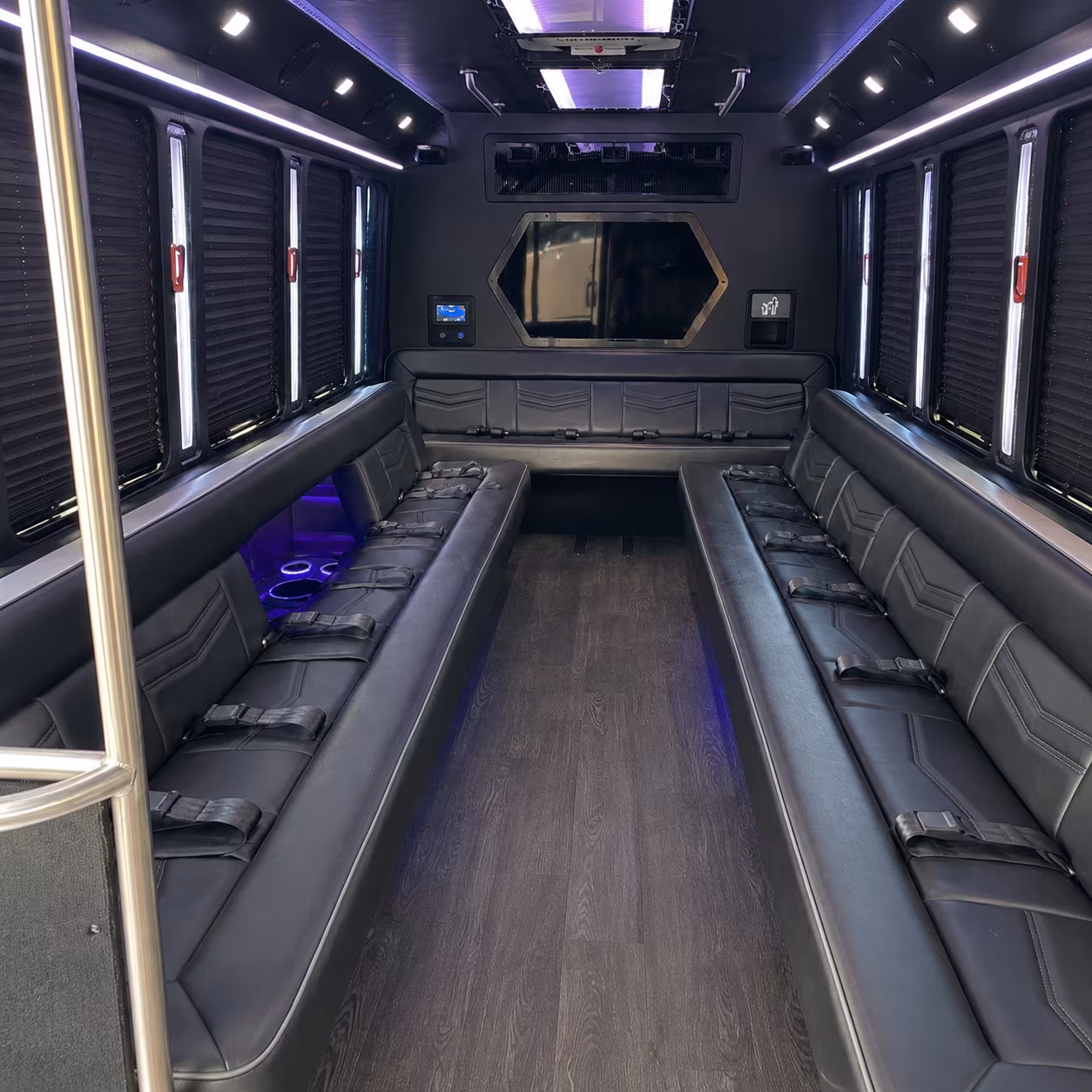 gulfport 18 passenger party bus interior