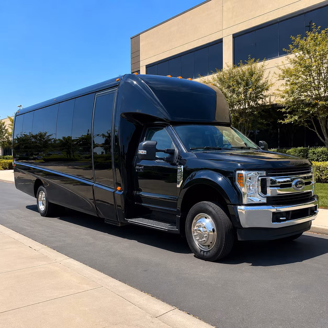 minibus rentals for smaller gulfport prom groups