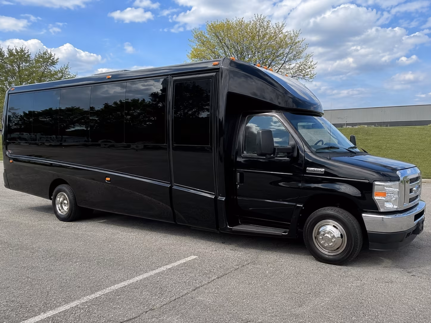 senior ministry and accessibility buses for gulfport church groups