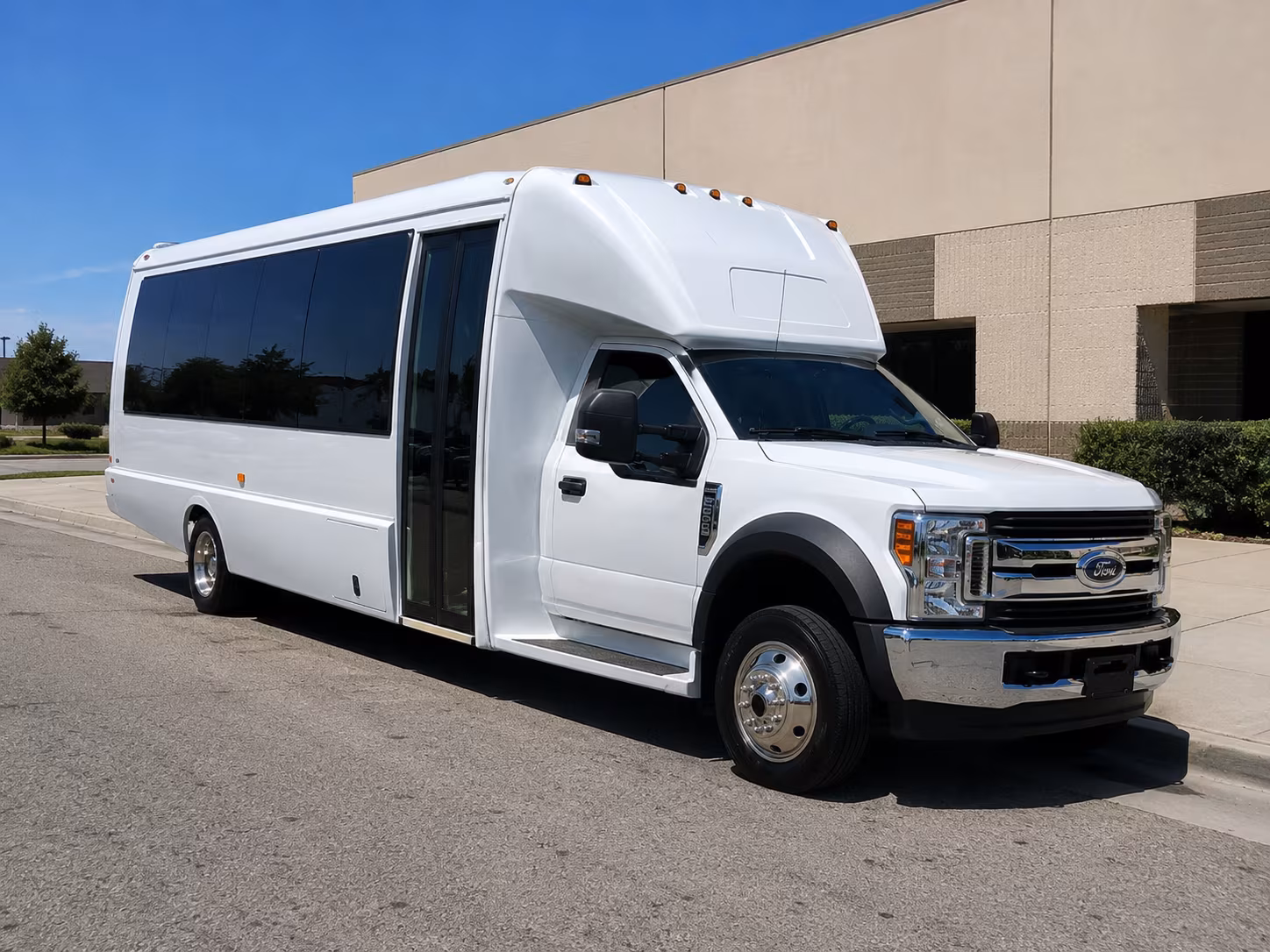 wedding and special occasion buses in gulfport mississippi
